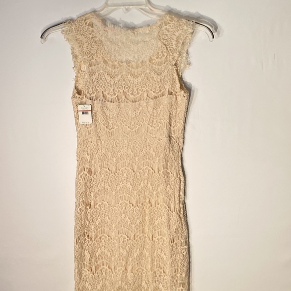 Free People Intimately Cream Color Lace Peek A Boo Slip Dress Size XS - Picture 6 of 9